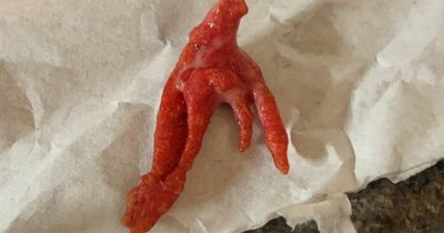 Horrified Grangemouth takeaway customer finds deep-fried 'chicken foot' in pakora