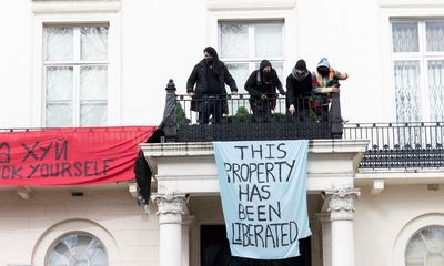 Four arrested after protest at Oleg Deripaska’s London mansion
