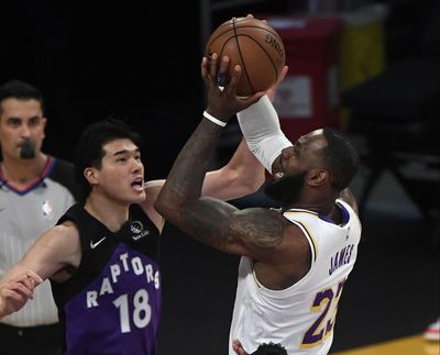 Lakers vs. Raptors: Lineups, injury reports and broadcast info for Monday