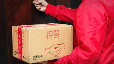 Alibaba and JD.com Have Slumped. The Charts Hint When to Buy.