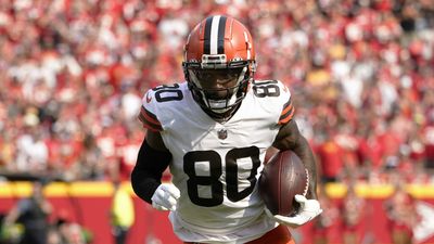 The Browns are releasing WR Jarvis Landry