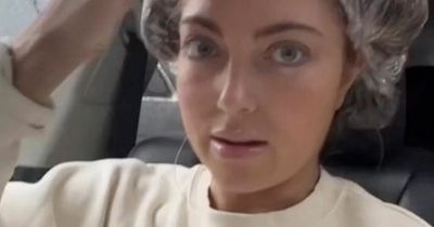 Woman's fury as she 'walks out' of nail salon after two-hour session goes wrong
