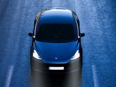 Tesla's Stock Confirms This Key Pattern As Elon Musk-Predicted Recession Fears Grow