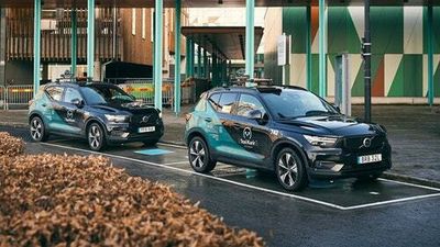 Volvo's wireless charging taxis could help bring electric transport to the masses