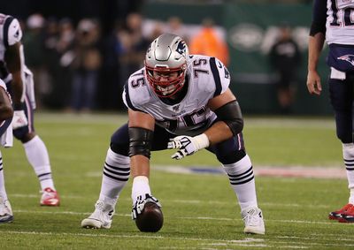 Report: Bengals to sign Ted Karras to three-year deal