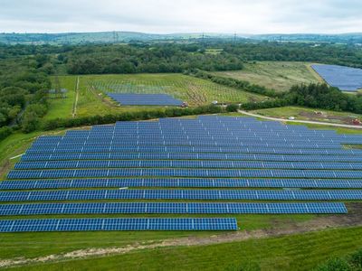 Welsh solar farm powers Swansea hospital for 50 hours without back-up