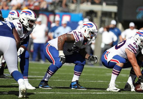 Report: Giants to sign ex-Bills’ Jon Feliciano to one-year deal