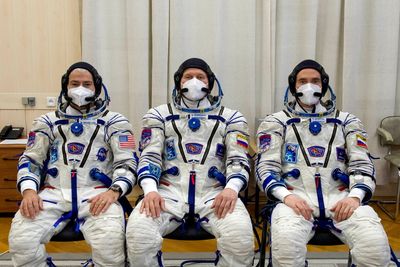 Ride-share return from space station on Russian Soyuz still on track - NASA