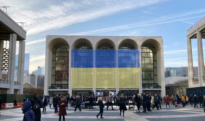 Metropolitan Opera holds special benefit concert for Ukraine
