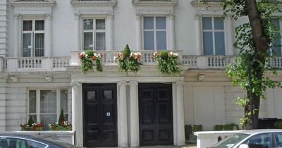 What lies behind London's 'fake houses' that are only 1.5m deep?