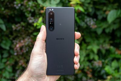 Android 12 for Sony Xperia 10 II, 10 III coming soon