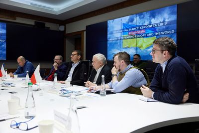 Top Polish politician calls for peacekeeping mission in Ukraine