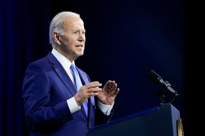 Biden moving to narrow gender pay gap for federal workers