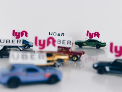 Lyft, GrubHub Follow Uber, Boost Gig Driver Pay