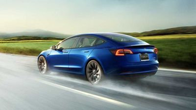 Tesla Model 3 / Nissan Leaf Only EVs On KBB's 5-Year Cost To Own Awards