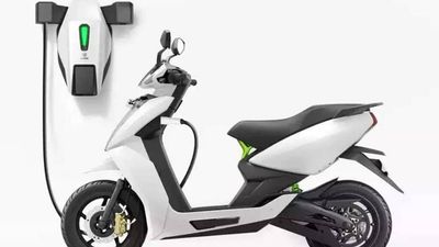 Electric two wheelers dominate E-vehicle sale in Delhi