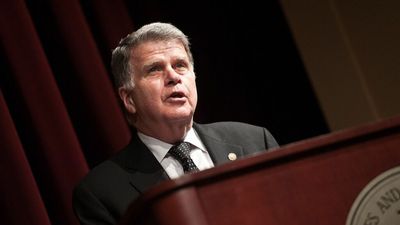 Retiring U.S. archivist to White House: "You better not hire another white male"