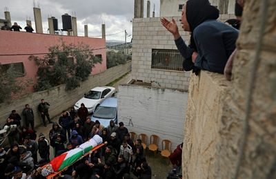Israel troops kill two Palestinians in West Bank clashes