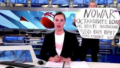 Russian court fines woman for anti-war protest on state TV
