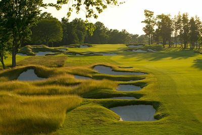 New Jersey high school golf team scrambles to save season, finds new course