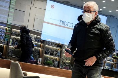 Abramovich flies into Moscow as yachts are seized and caviar banned in hit to Russia's rich