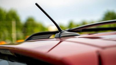 Best CB Antennas (2022 Review)