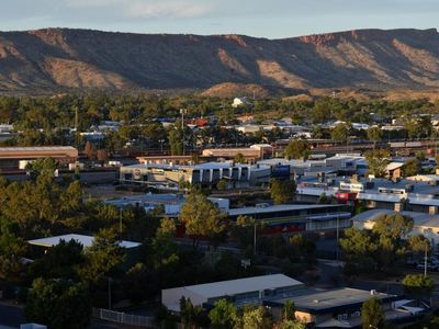 NT campaign to lure International workers