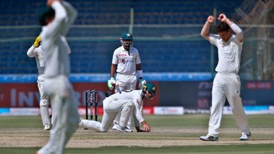 Pakistan bats out tense draw in second Test in Karachi, as Australia falls short again on day five