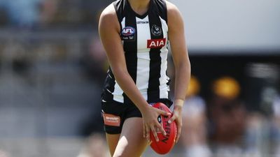 Collingwood-Brisbane AFLW final postponed after COVID-19 hits Magpies squad