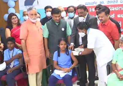 COVID-19 vaccination for 12-14 age group, precaution dose for 60 plus begins