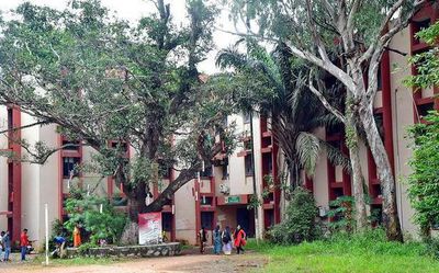 Panel suggests development thrust for Kerala govt. colleges