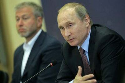 Russian oligarchs including Roman Abramovich could pay for Ukraine rebuild, says UK