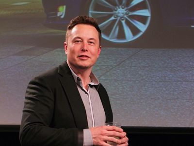 Elon Musk Tells BMW There Are No Shortcuts To Full Self-Driving — Has This Advice Instead