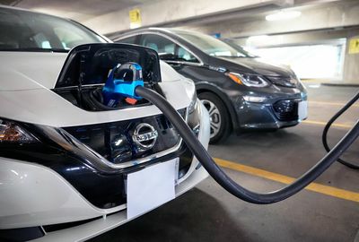 Gas prices turn US to electric vehicles