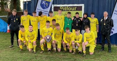Pitfour's 2006 team show togetherness and work ethic in title-winning season