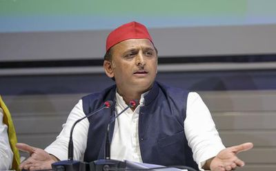 Akhilesh Yadav faces tough choice between Assembly and Lok Sabha