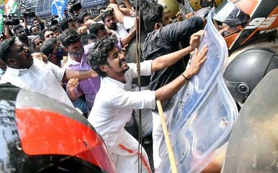 CM, Satheesan lock horns over campus violence