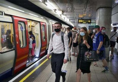 Weekday Tube travel returns to level seen before wfh introduced for first time