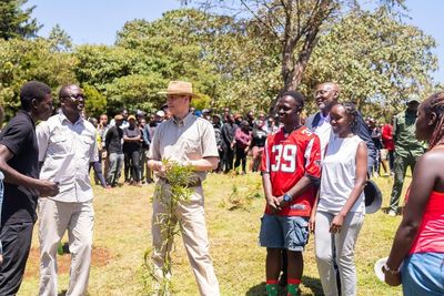 Edward plants Jubilee tree in Kenya close to where his mother first became Queen