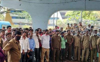BWSSB contract workers stage protest