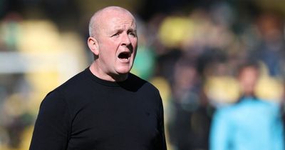 Livingston boss urges side to grasp top six chance but suffer injury blow ahead of Hearts clash
