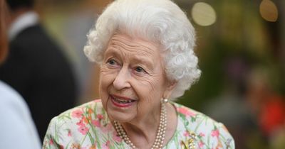 Photographer red-faced after accidentally calling Queen inappropriate pet name