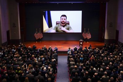 Zelenskyy pleads with Congress, Biden for more air defense weapons in war with Russia - Roll Call