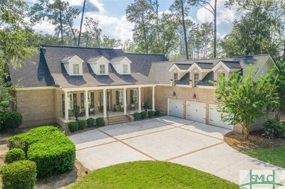 A North Carolina beauty sitting on 28 acres among these golf properties available now (March 2022, Vol. 1)