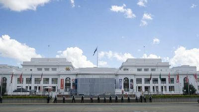 Five former PMs announced as democracy museum patrons, as Old Parliament House reopens