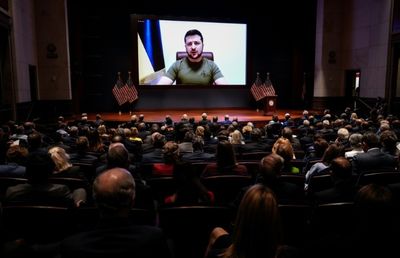 Zelensky urges US help against Russia -- and gets $1 bln more weaponry