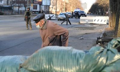 Uneasy wait in Kyiv continues as Russian advance appears to have stalled