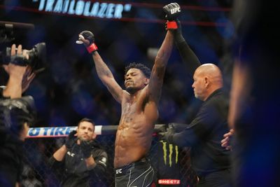 UFC’s Kevin Holland details how he helped take down gunman in Houston restaurant shooting