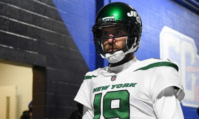 2022 NFL free agency: Jets re-signing QB Joe Flacco