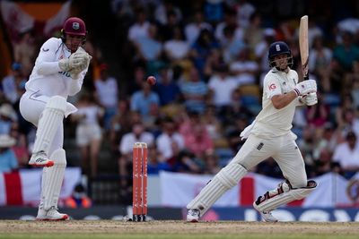 Joe Root’s unbeaten half-century gives England solid start to the second Test